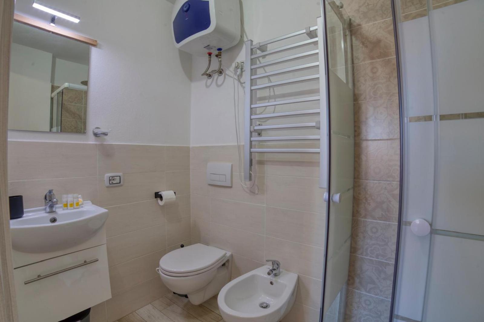 Sassari-Centro Elegante Appartamento Con Wifi E Netflix المظهر الخارجي الصورة